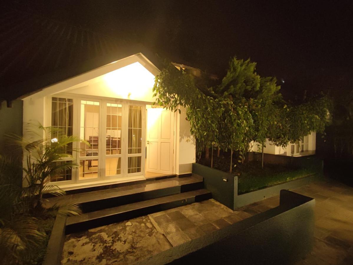 Munnar Tea Hills Resort - Mthr Ngoại thất bức ảnh