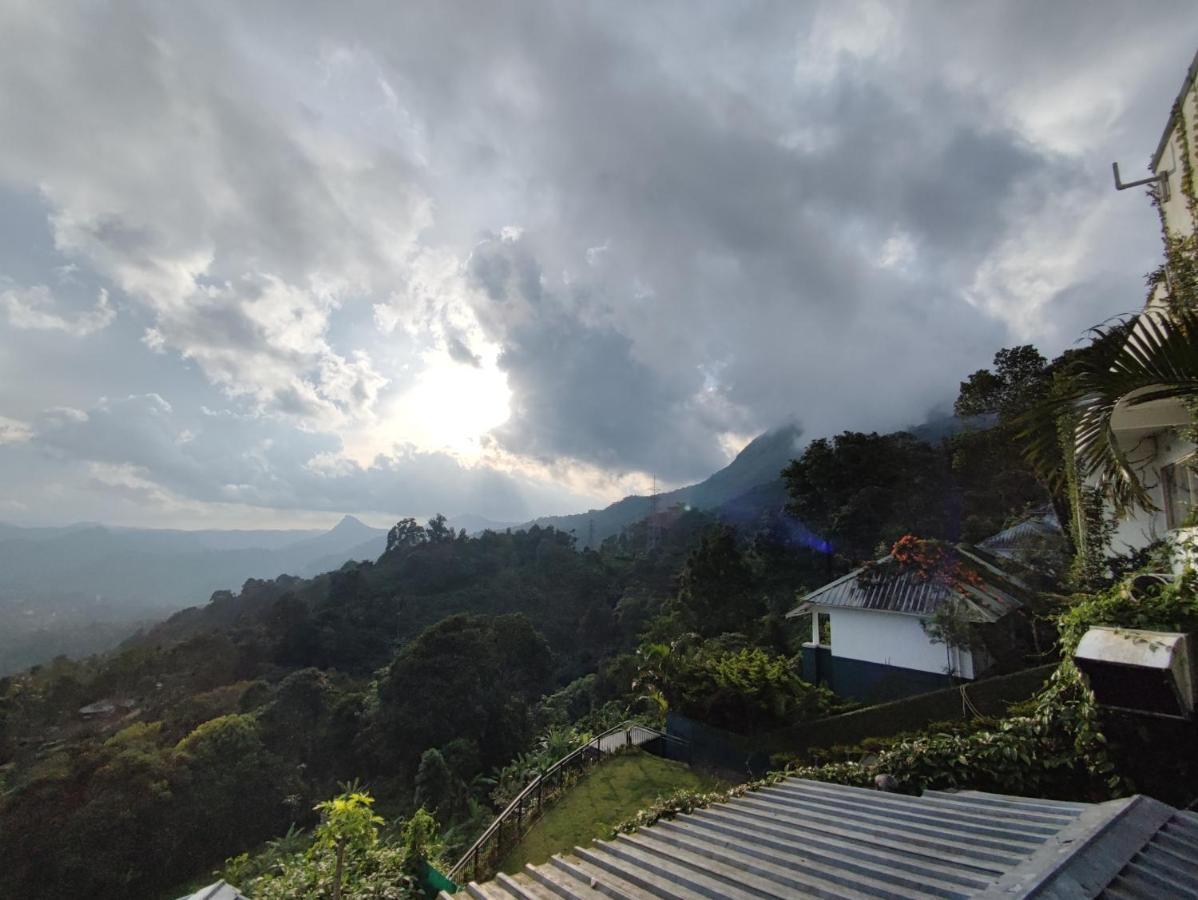 Munnar Tea Hills Resort - Mthr Ngoại thất bức ảnh