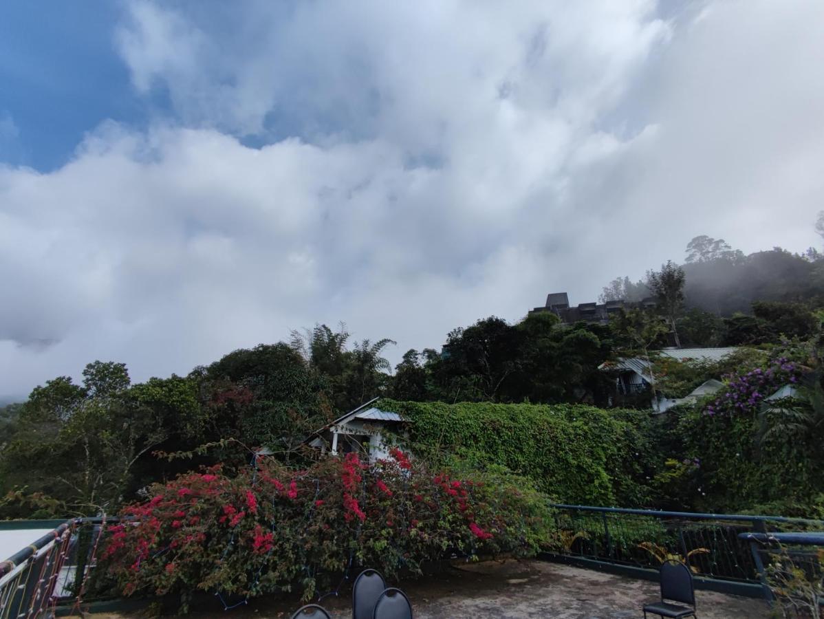 Munnar Tea Hills Resort - Mthr Ngoại thất bức ảnh