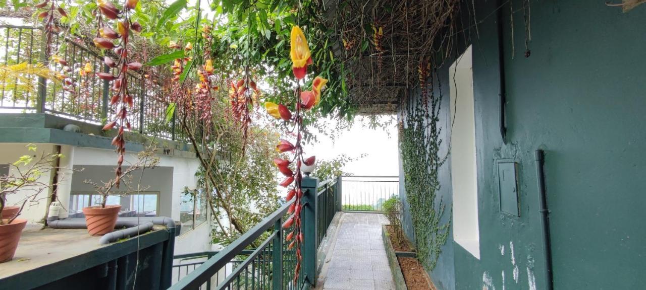 Munnar Tea Hills Resort - Mthr Ngoại thất bức ảnh