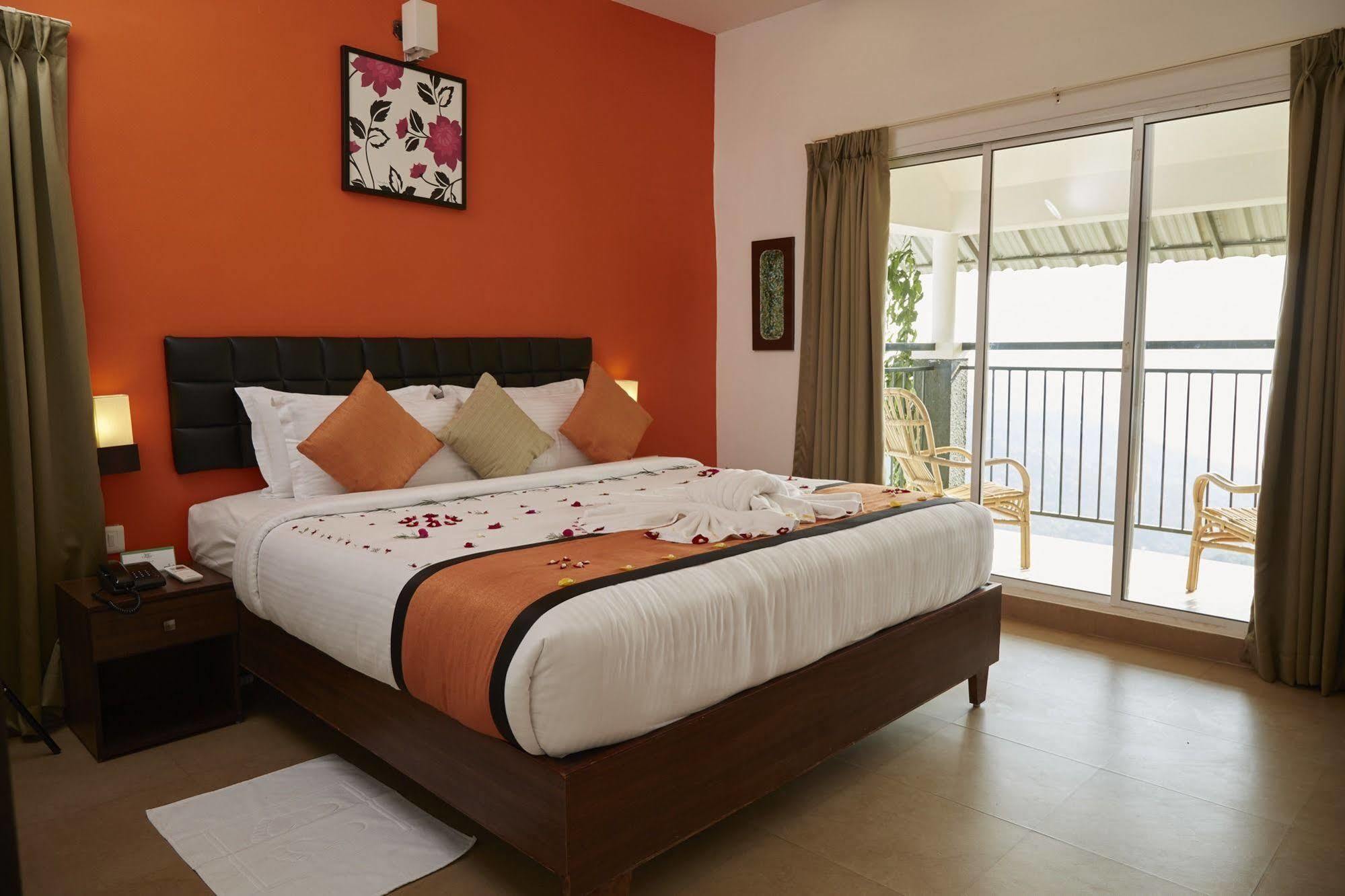 Munnar Tea Hills Resort - Mthr Ngoại thất bức ảnh